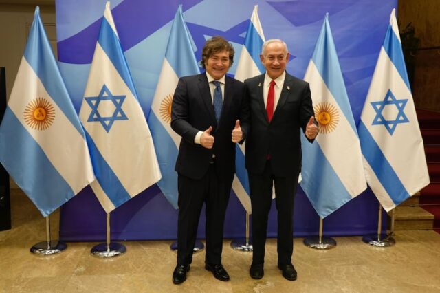 javier-milei-junto-al-primer-ministro-de-israel-B7W5TMKNSBHSDIJOO73F4Z3SDA Milei